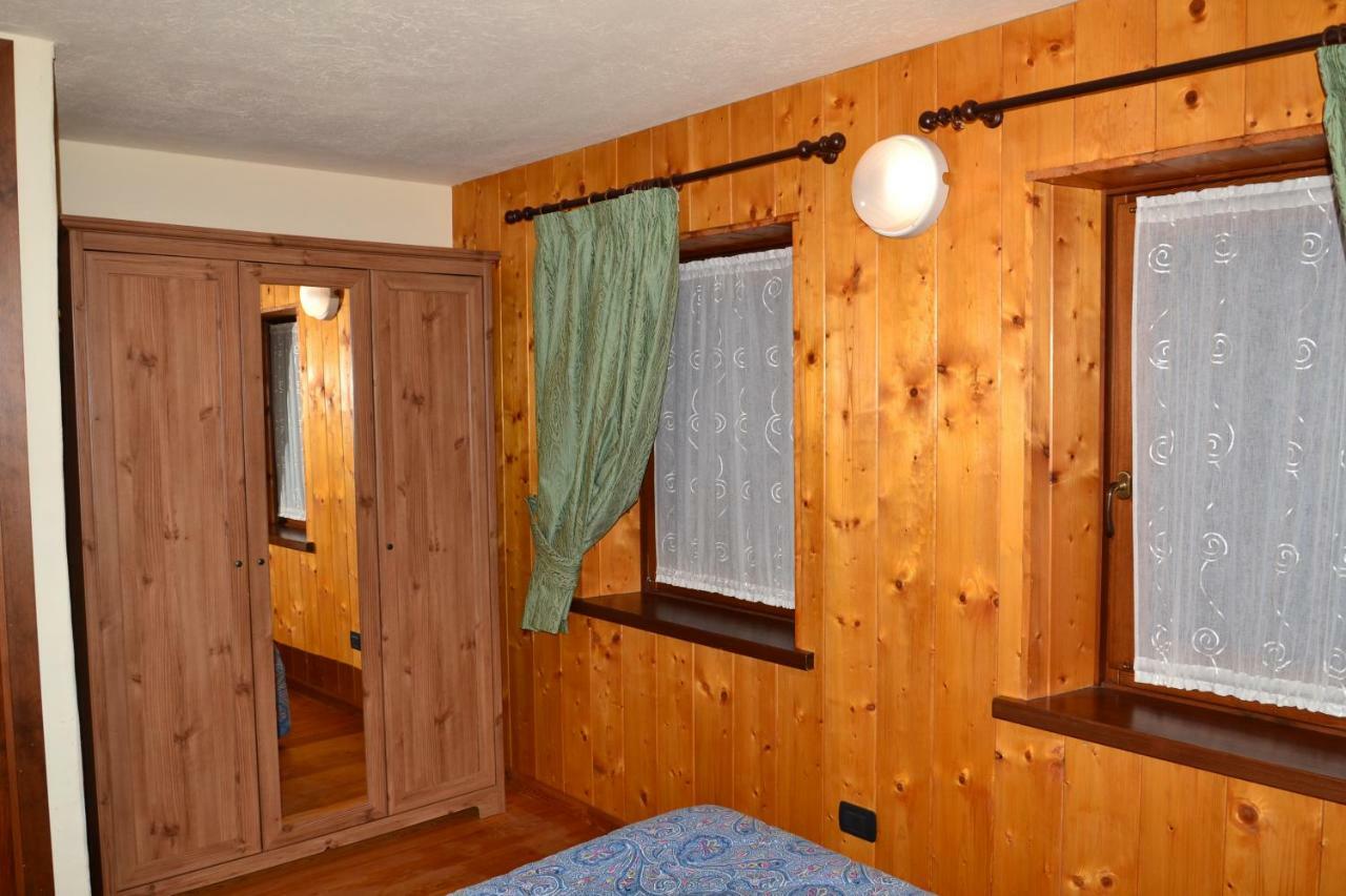 Alle Pendici Del Monte Rosa Champoluc Exterior photo